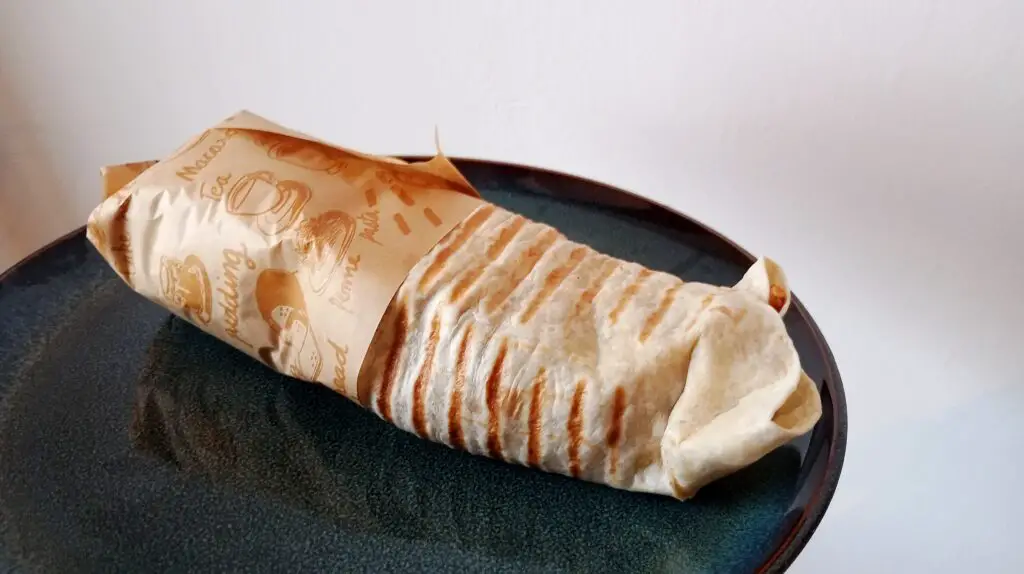 Chili-burrito-Tasty-75-Bansko-take-away